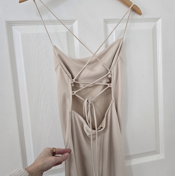 Meshki Champagne Satin Lace Up Back Maxi Dress Size S - Picture 11 of 12